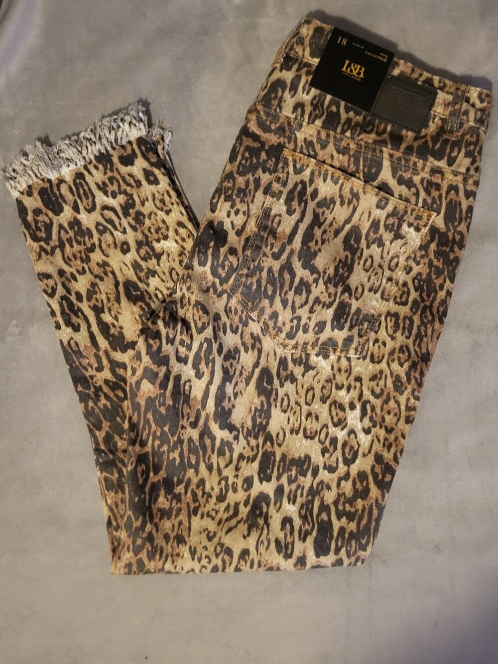 L&B Lucky & Blessed Women's Mid Rise Ankle Skinny Leopard Print Stretch 18 NWT